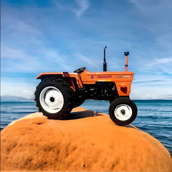New Holland NH-480s Tractor - Image 2